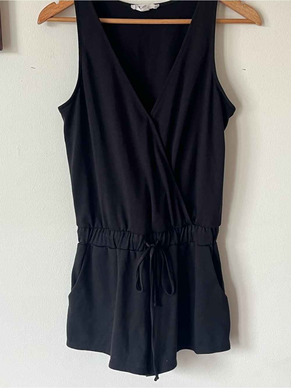 LBLC the label-  Sleeveless Drawstring Romper size Small